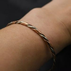 2-Tone Copper Twist Fixed Bangle Bracelet